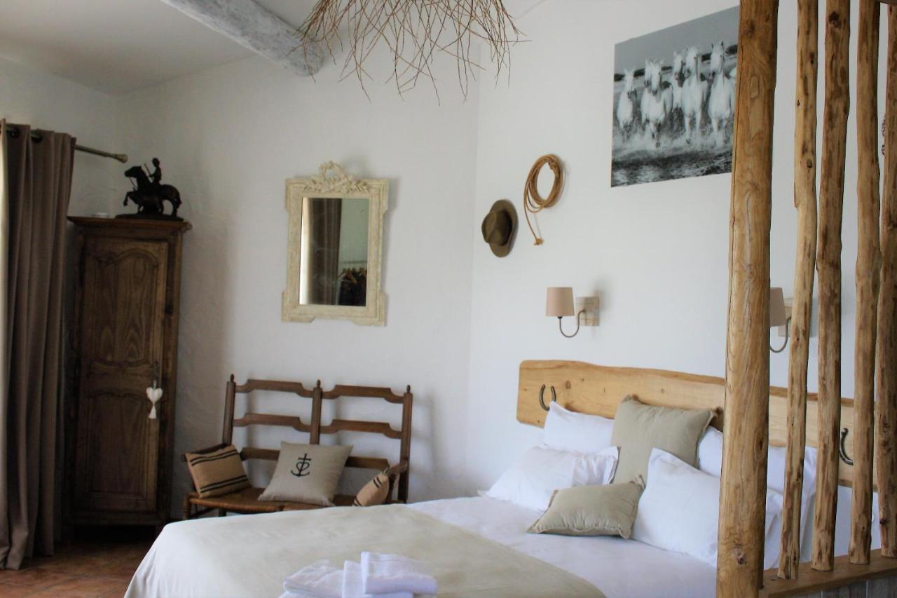 Chambre Lit Queen-Size - Vue sur Jardin