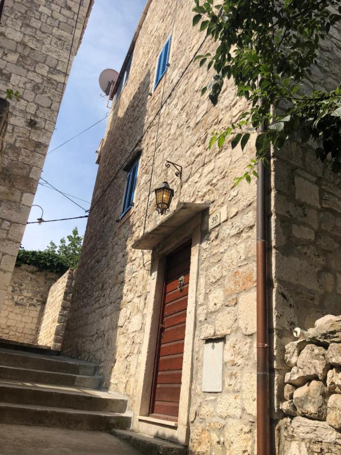 Hvar Old Dalmatian House Junior Suite - Deck 2 - B&B