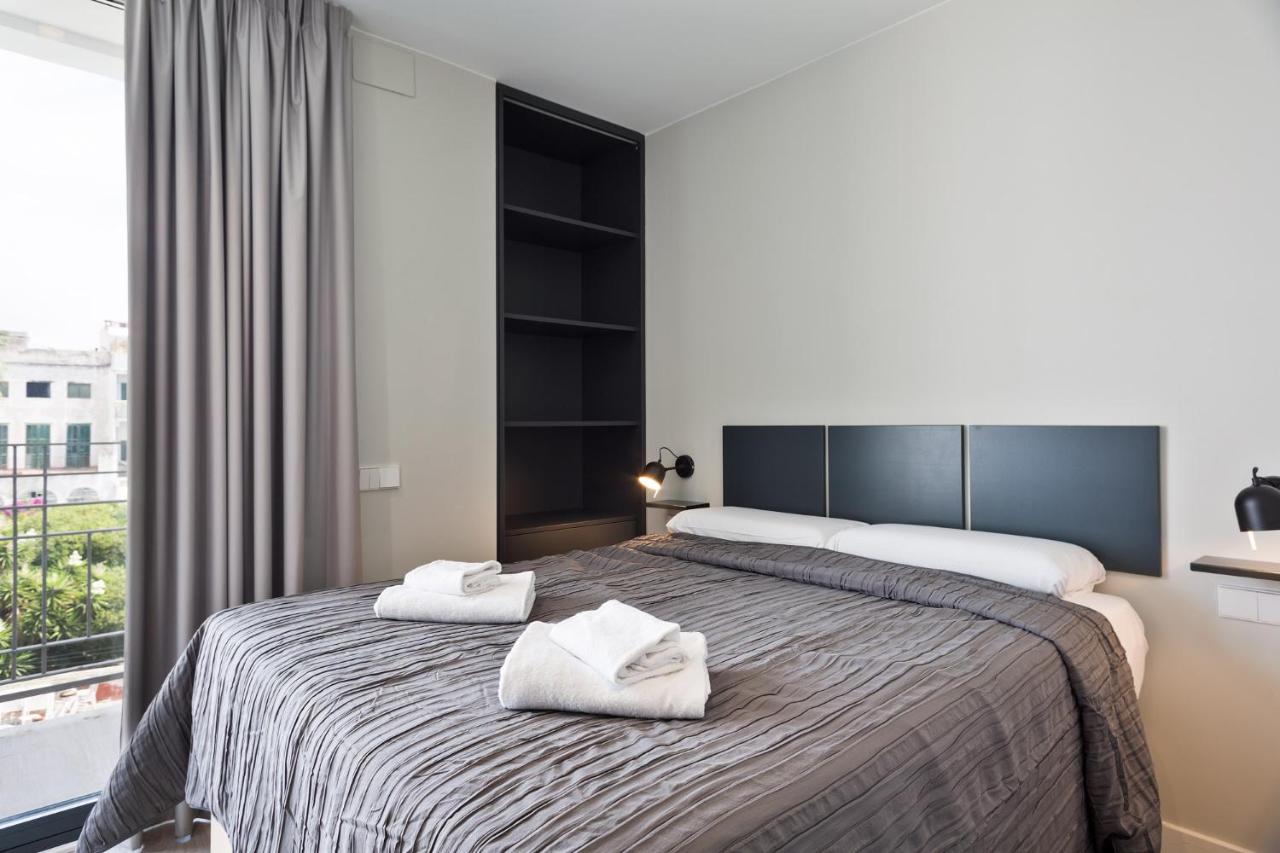 Apartment with Balcony 4
