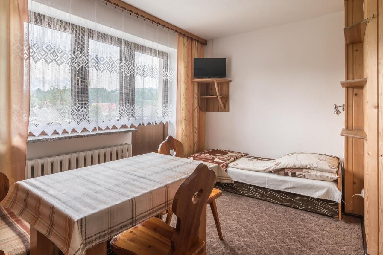 Quadruple Room with Mountain View