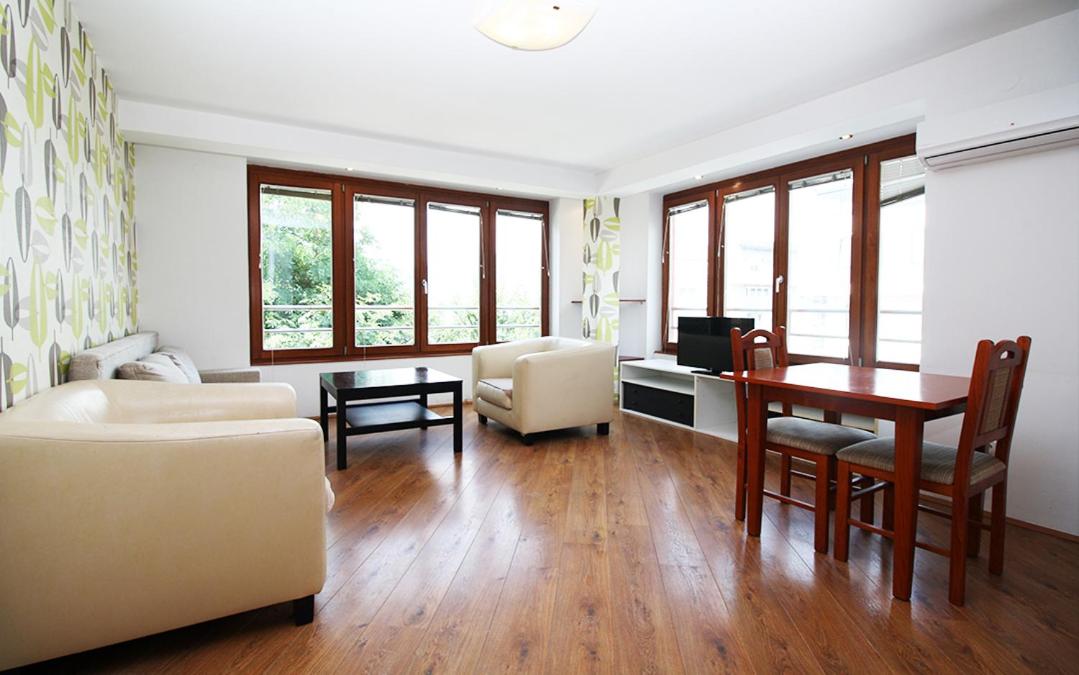 Apartment mit Gartenblick