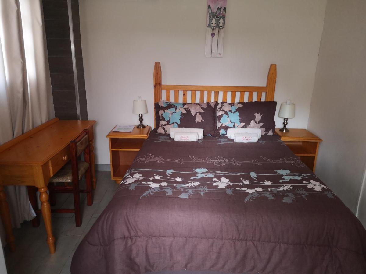 B&B Ulundi - Marietjies Guesthouse - Bed and Breakfast Ulundi