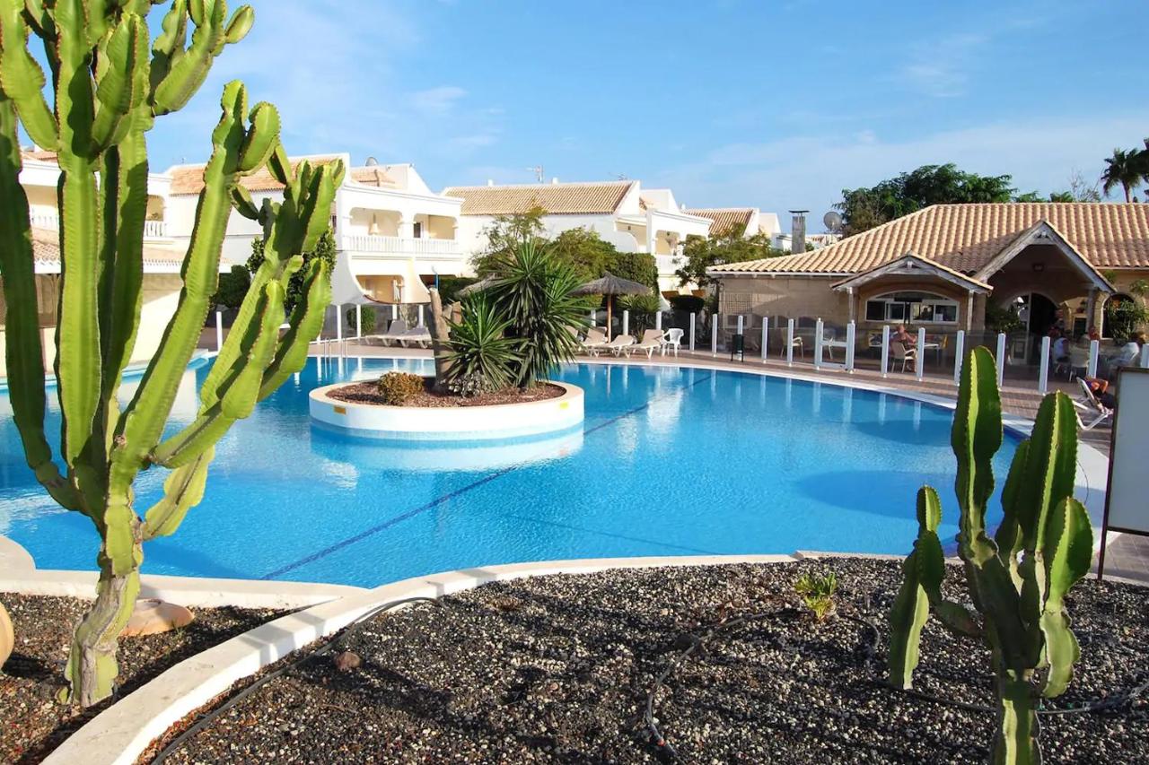 Fantastic 3 Bedroom Townhouse Golf Del Sur - The Palms Resort - B&B San Miguel De Abona