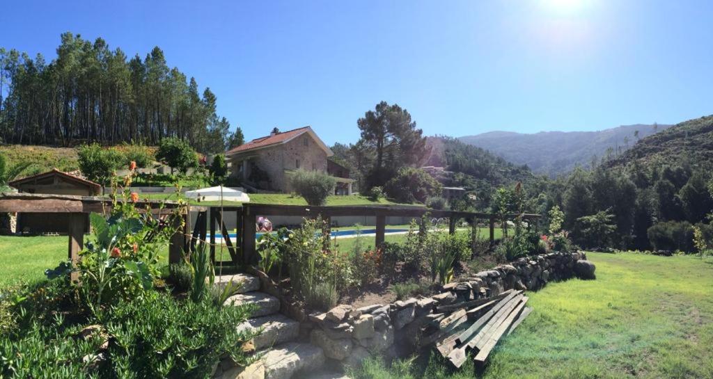 Casa da Ribeira do Círio - B&B Seia