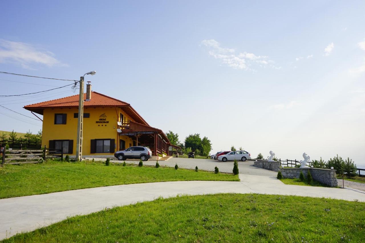 Pensiunea Cheile Apusenilor Cheile Turzii near Turda - Bed and Breakfast Sănduleşti