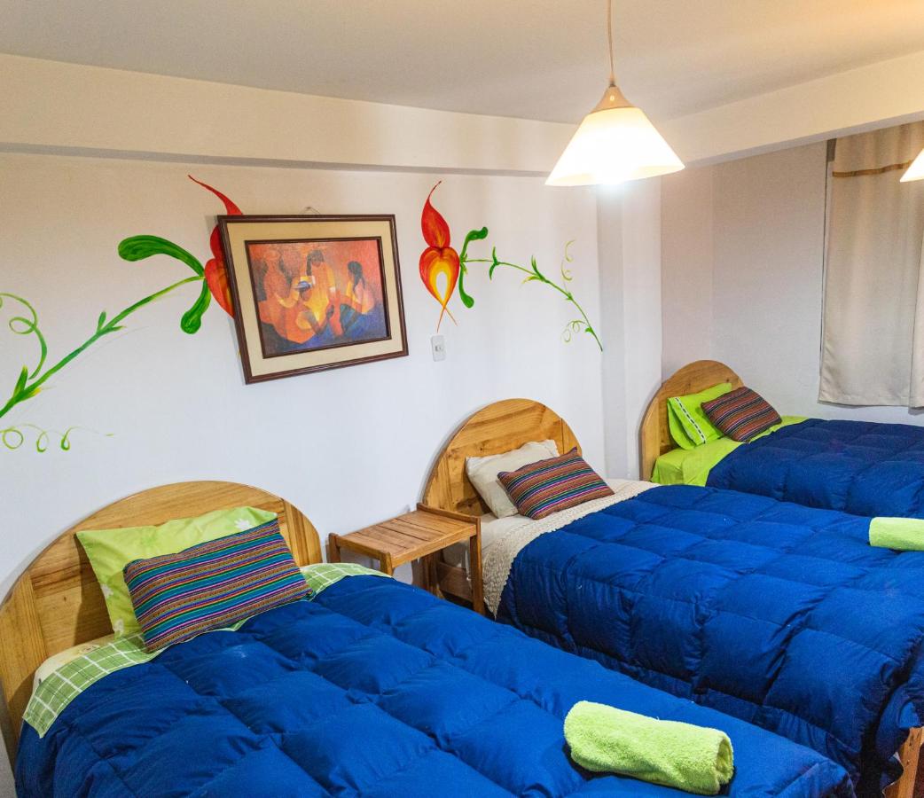 Dreibettzimmer mit Bad