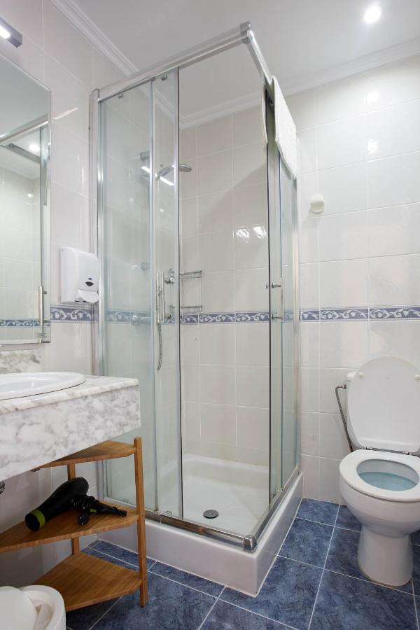 Standard Double Room with Mountain View
