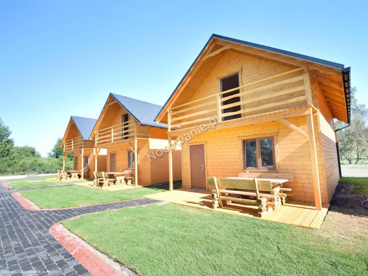 Domki Pod Lasem - B&B Mrzeżyno