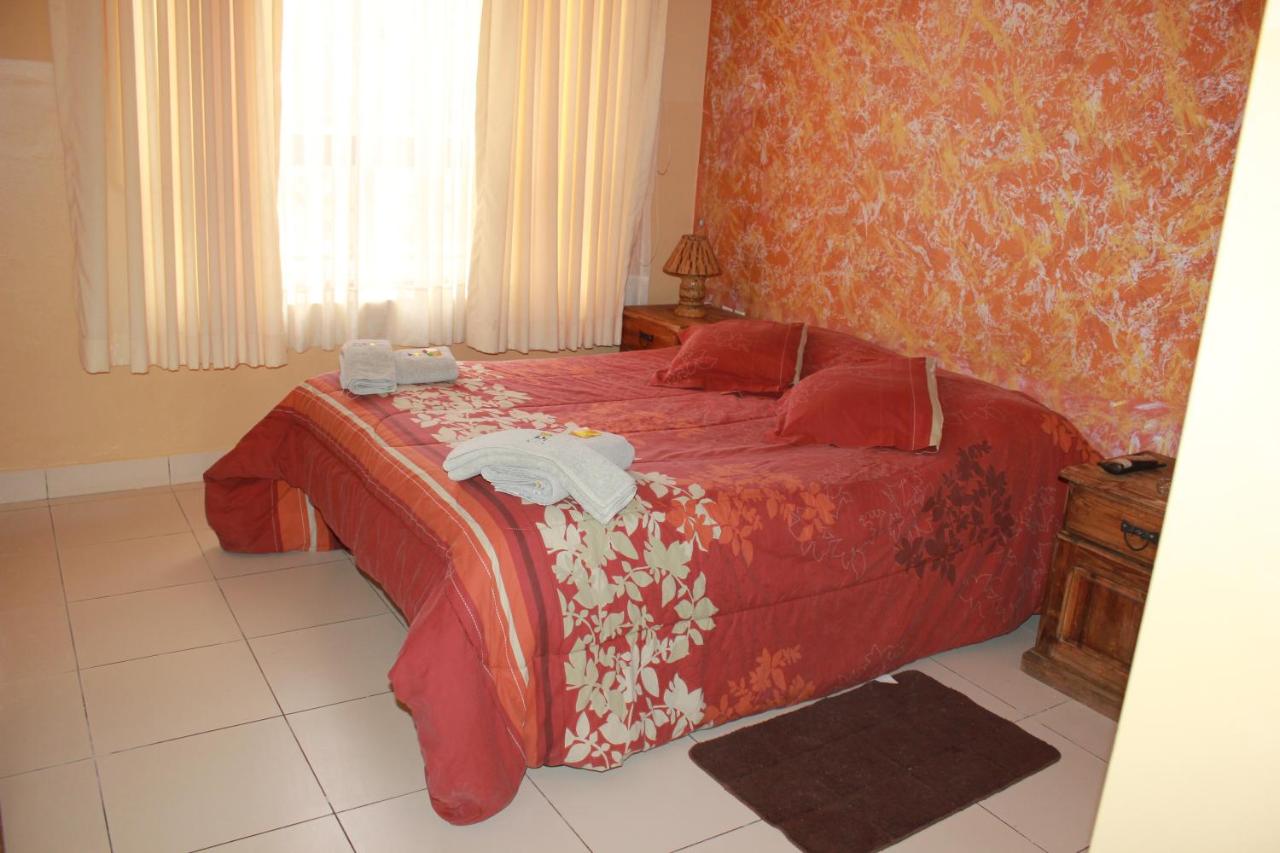 Camera Singola Standard con Bagno in Comune 