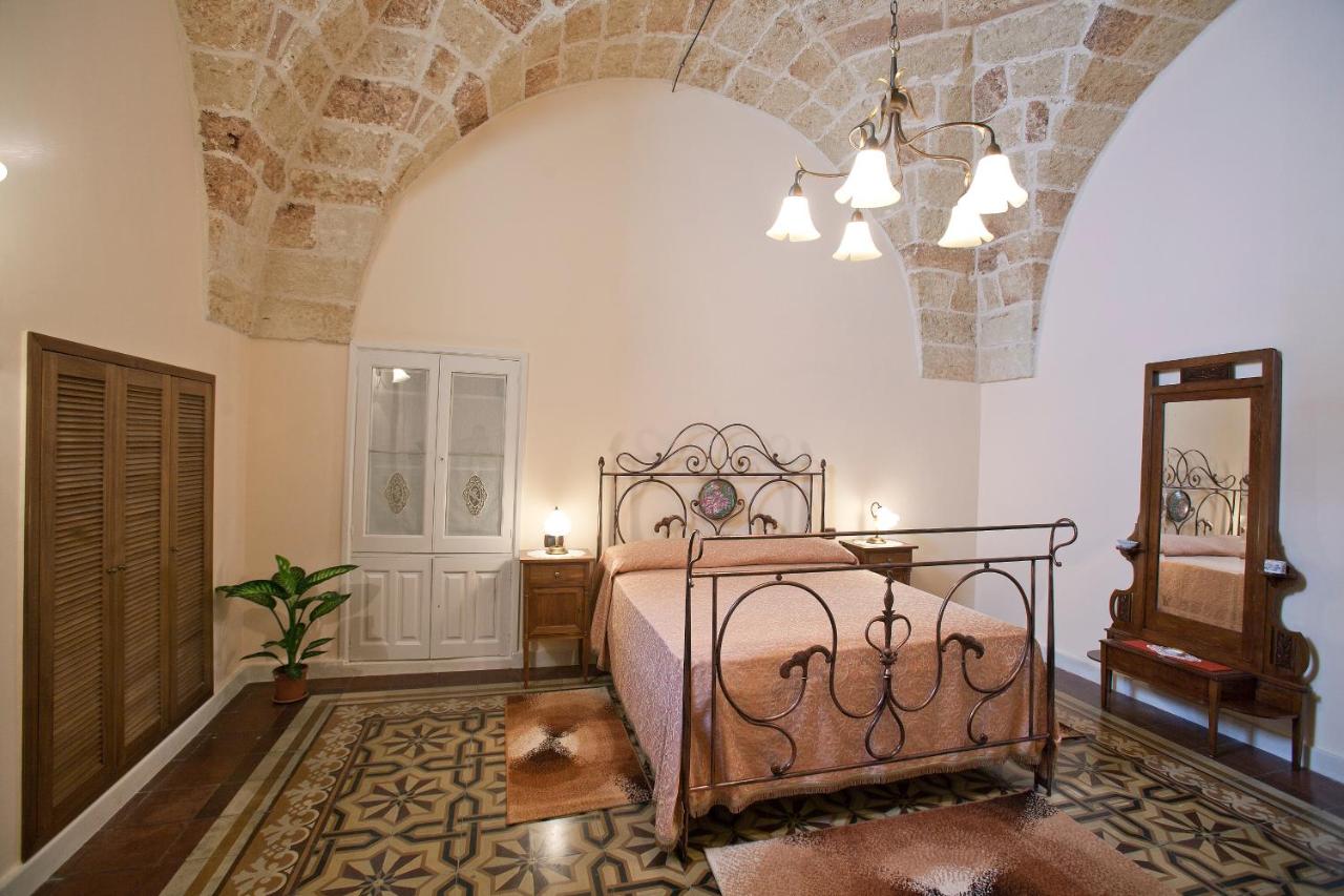 B&B Specchia - Appartamenti Fusaro - Bed and Breakfast Specchia