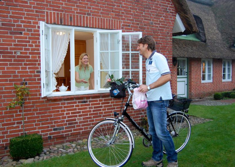 Reetdachhus an de Diek - Ferienwohnung