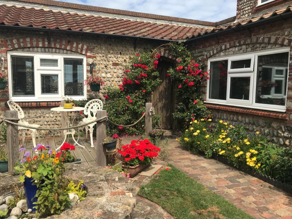 B&B Sheringham - Copper's Cottage - Bed and Breakfast Sheringham