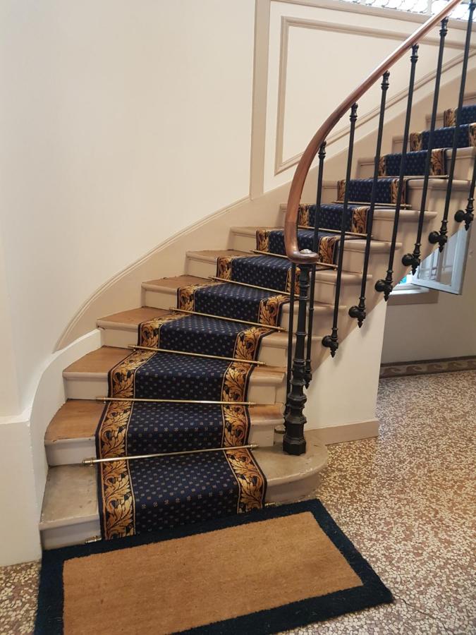 Private suite 72 m2, 2 chambres Opéra madeleine place vendôme - B&B Parigi