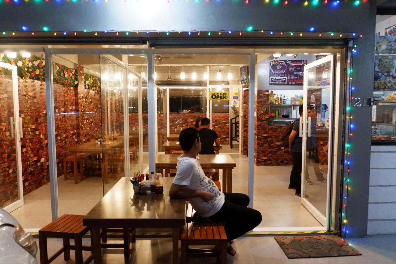 Alpina Monte Carlo Travellers Inn - Bed and Breakfast Tagaytay