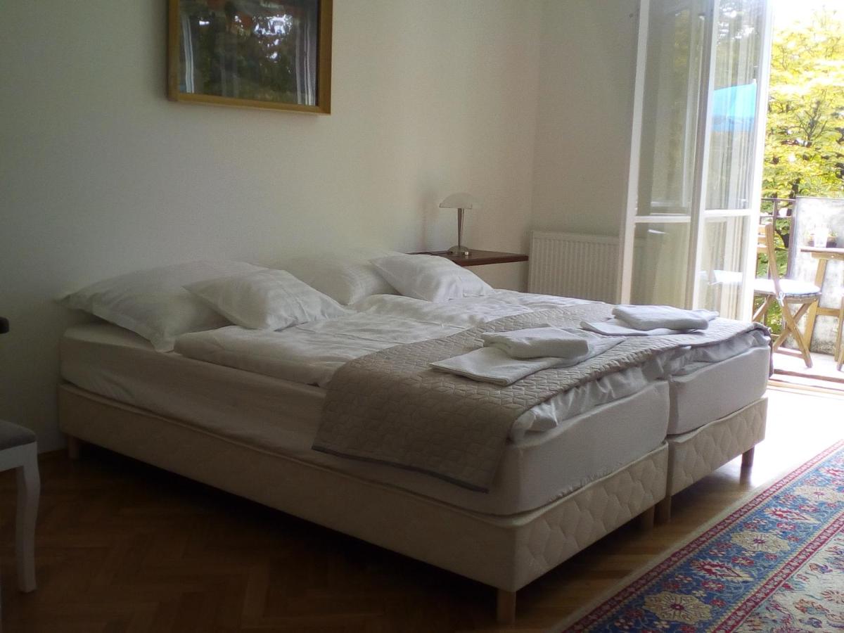 B&B Sopron - Deák apartmanok - Bed and Breakfast Sopron