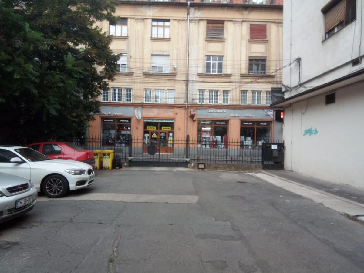 Ultracentral apartment bulevard regele mihai nr 10, sc a ap 16 - B&B