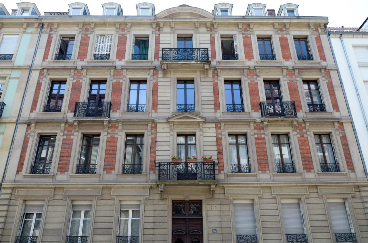 145m² city center 4 bedrooms view of the Cathedral - Chambres d'hôtes Strasbourg