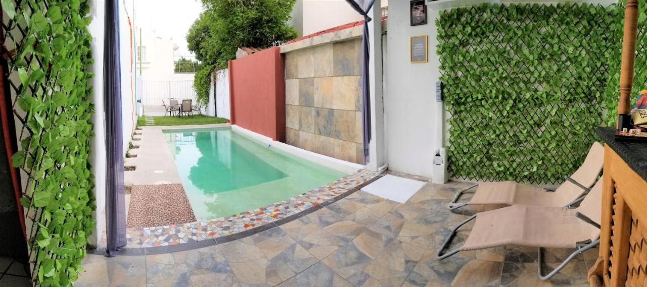 Casa con alberca climatizada privada para 8 personas - Chambres d’hôtes
