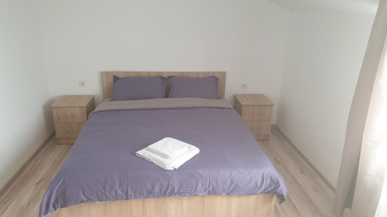 Camera Matrimoniale Budget 