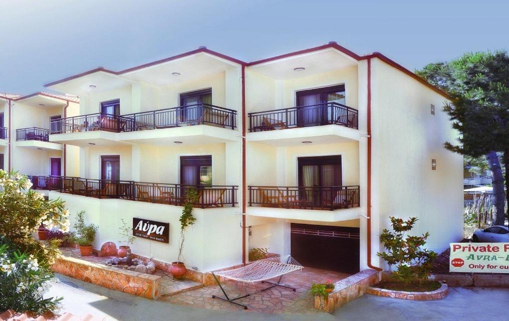 B&B Neos Marmaras - Avra Apartments - Bed and Breakfast Neos Marmaras
