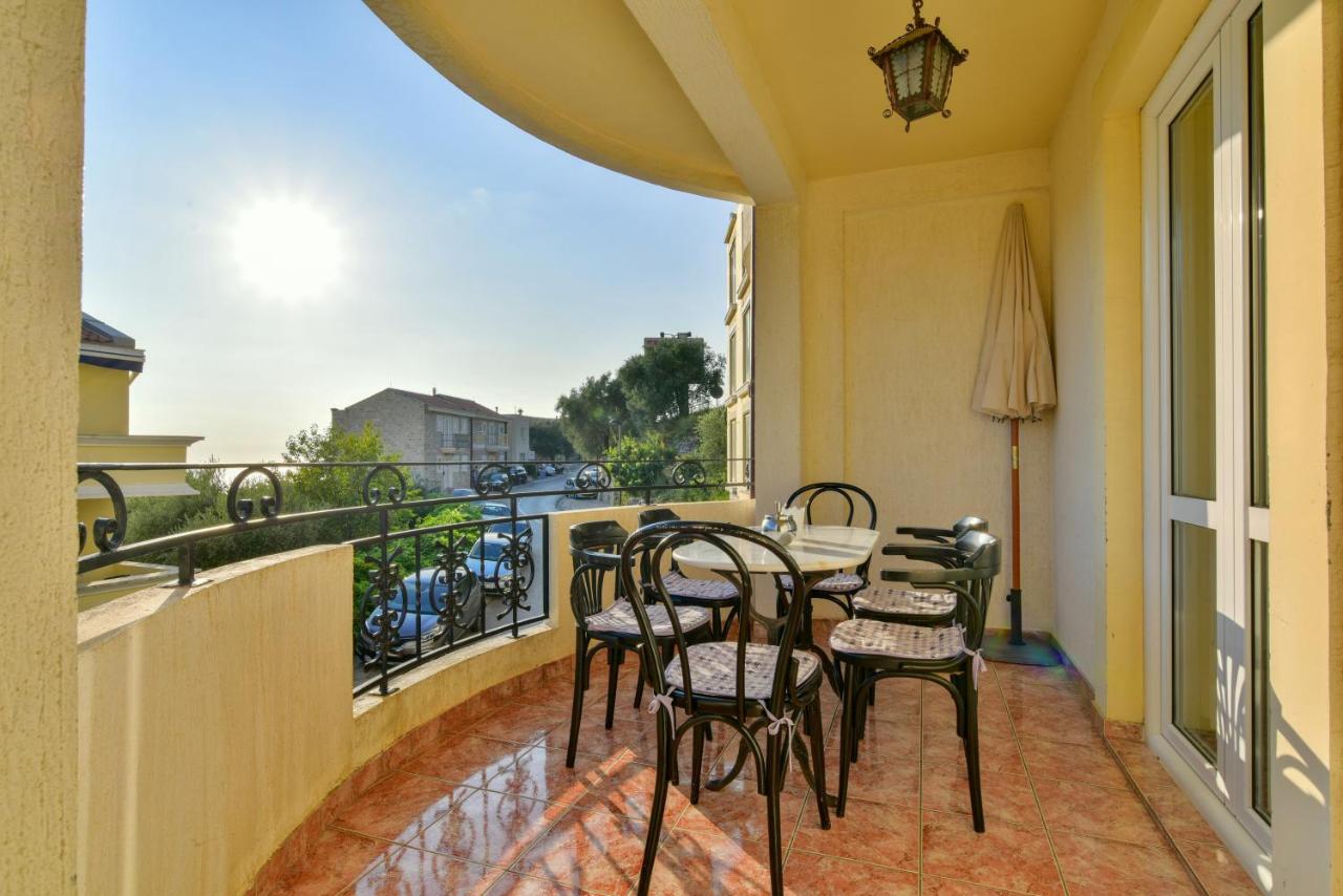 Apartment Ruzica - B&B Sveti Stefan