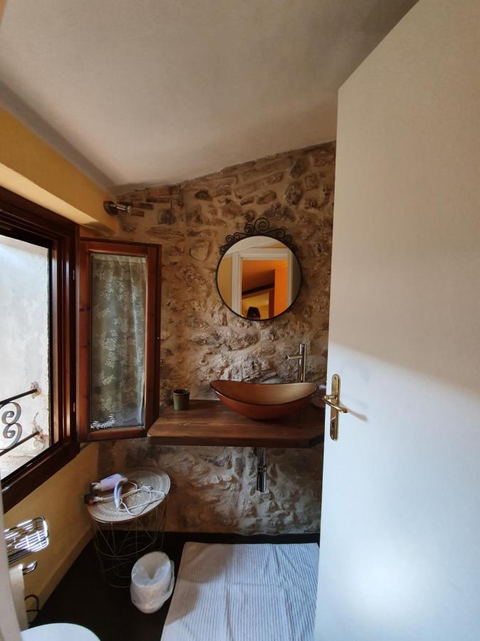 Double or Twin Room with Private Bathroom