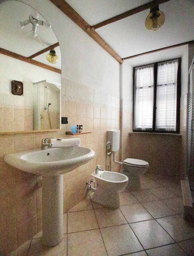 Apartment mit Balkon
