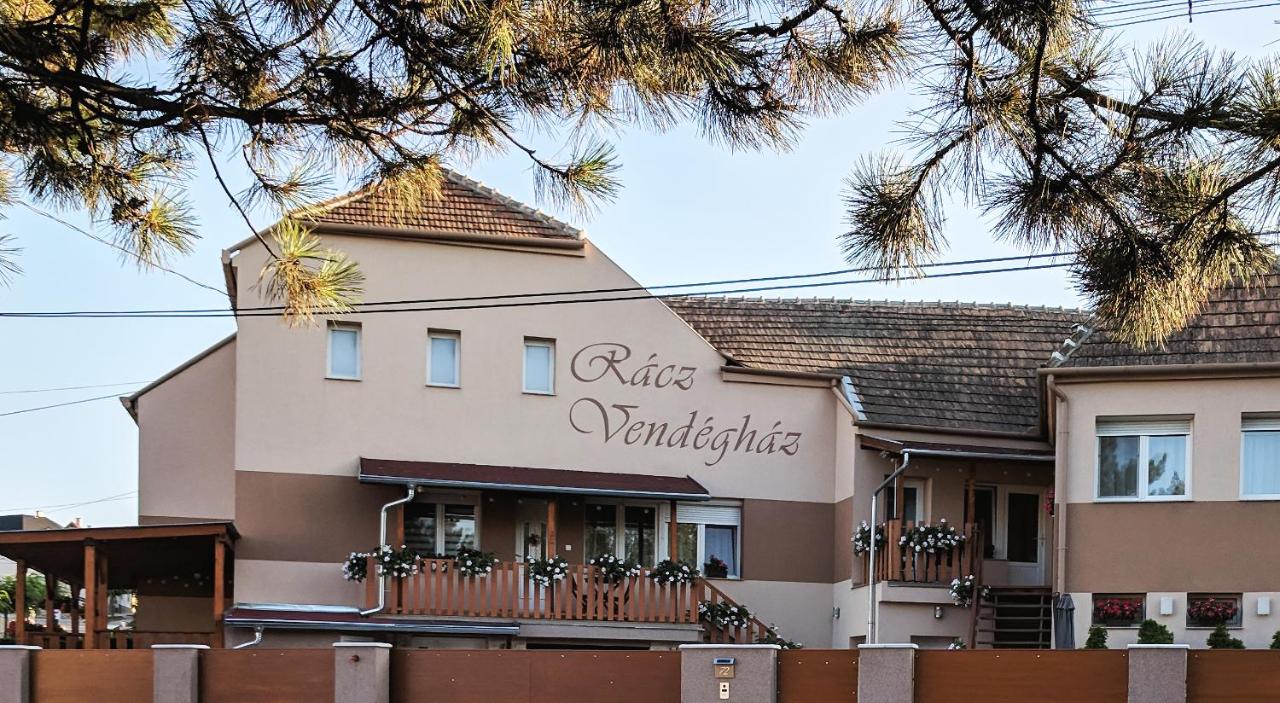 Rácz Vendégház - Chambres d’hôtes