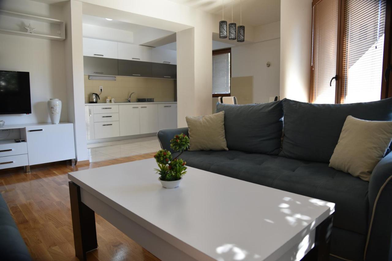 Apartamento con balcón