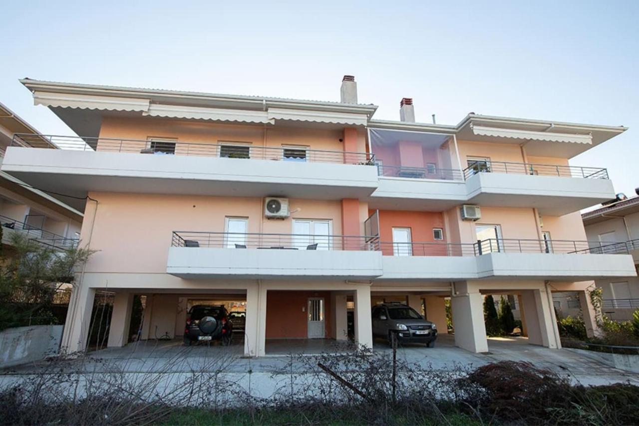V Luxury Apartment 3 - Ferienwohnung