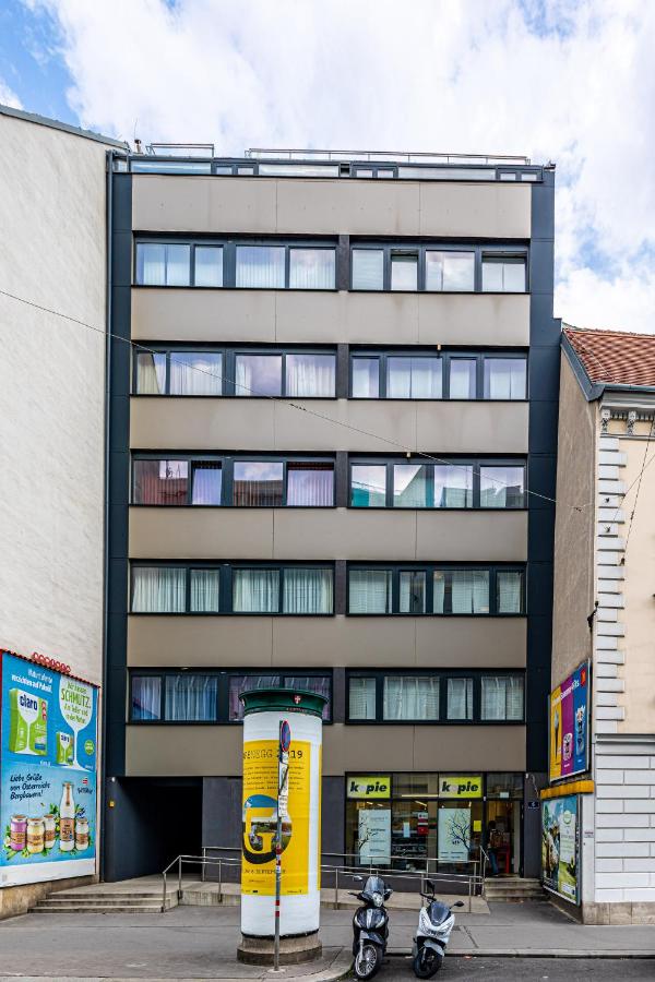 Christian Apartments Oper - contactless check in - Chambres d’hôtes