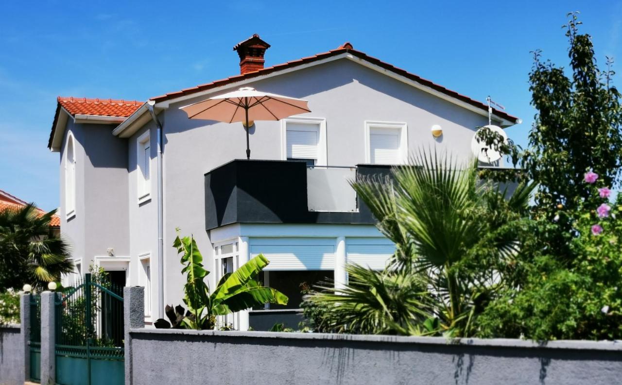 Apartments Petar Pan - Ferienwohnung Fazana