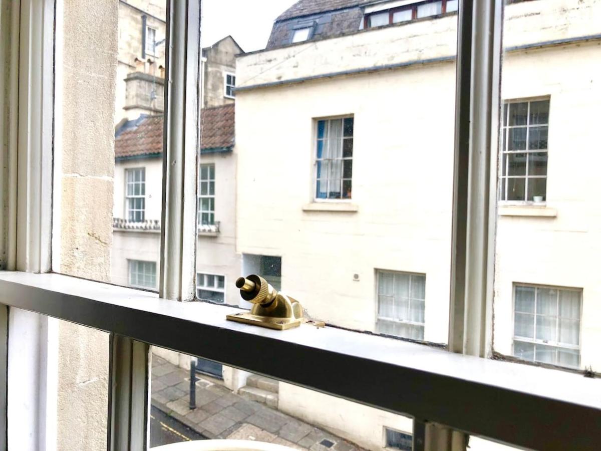 Lauras Townhouse Apartments Lansdown Slope Townhouse - B&B