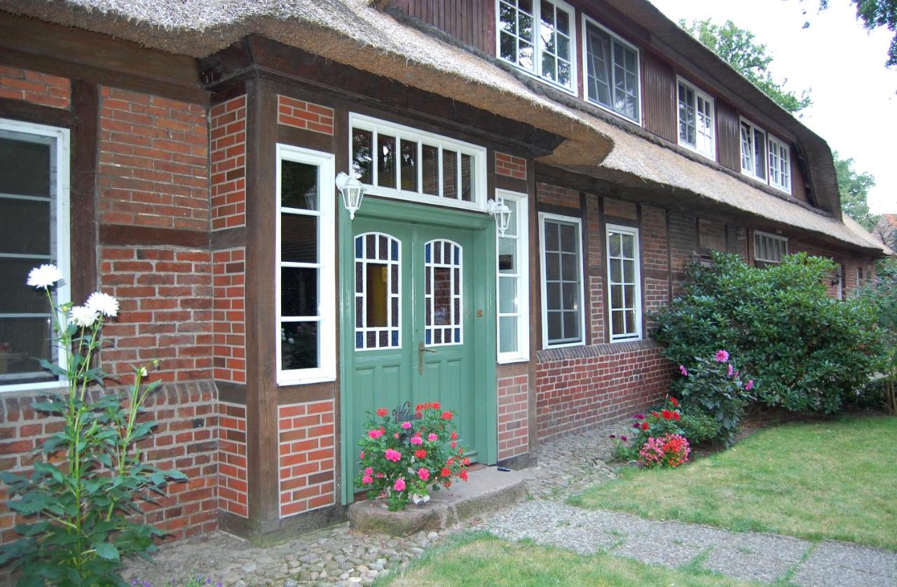Ferienwohnungen Wulfshof II - B&B