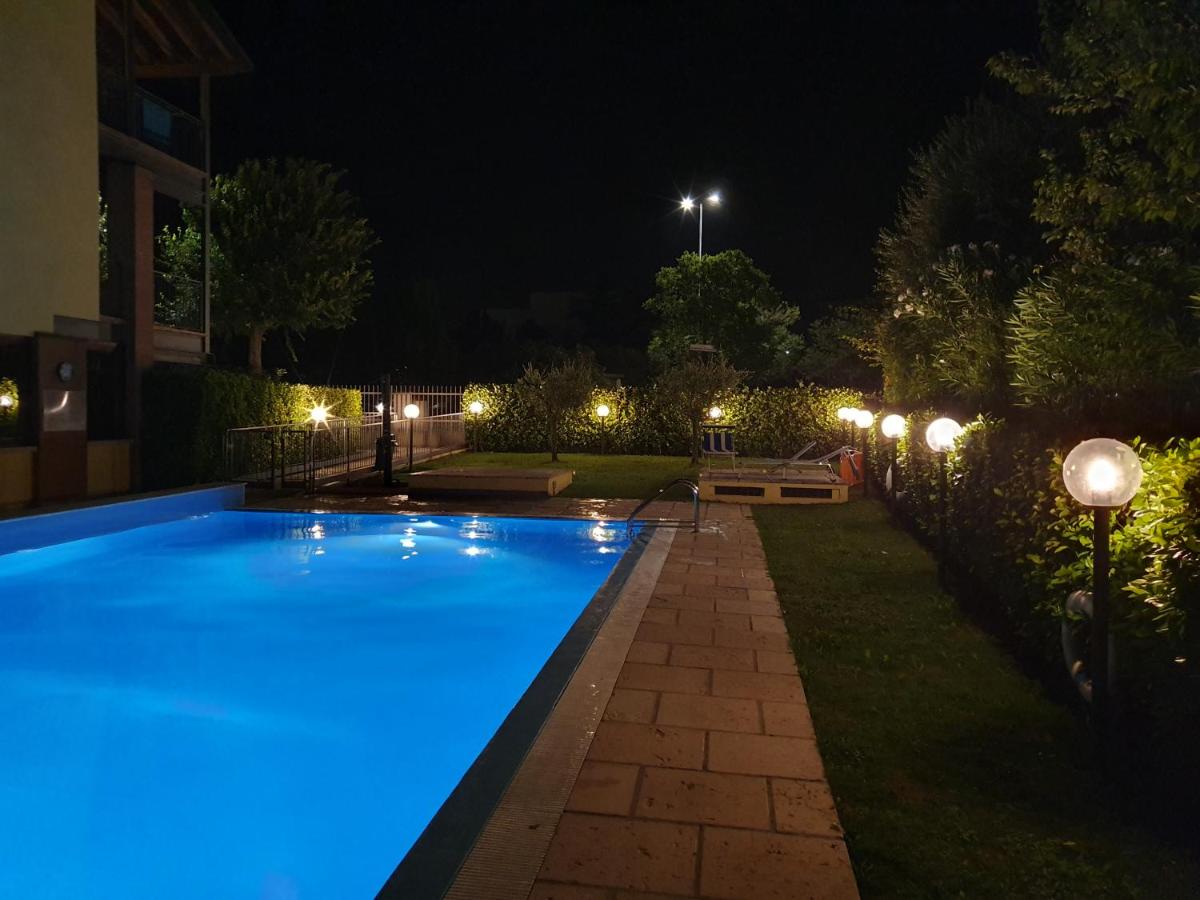 B&B Desenzano del Garda - garda felice - Bed and Breakfast Desenzano del Garda