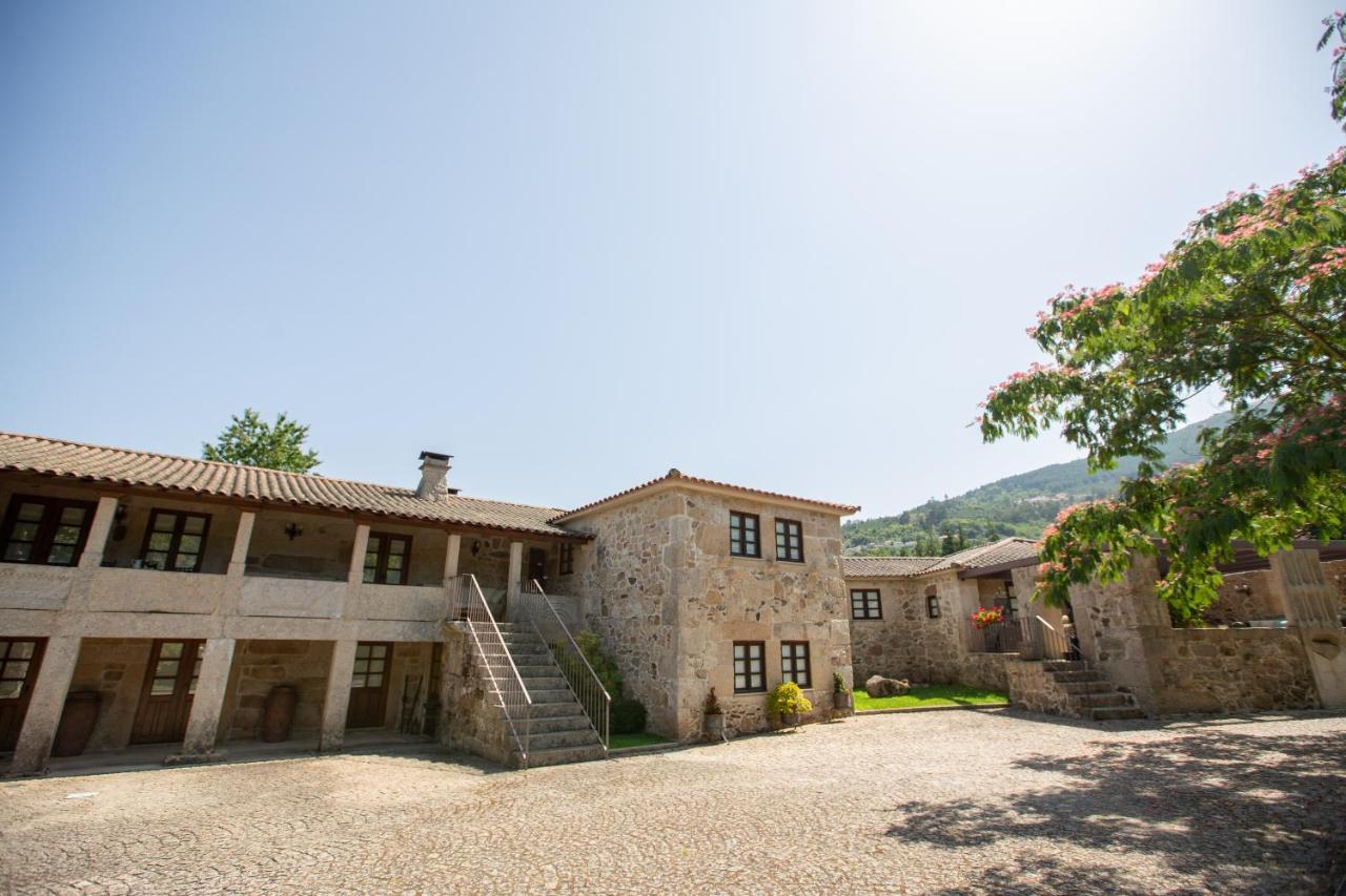 Casa do Sobrado - B&B