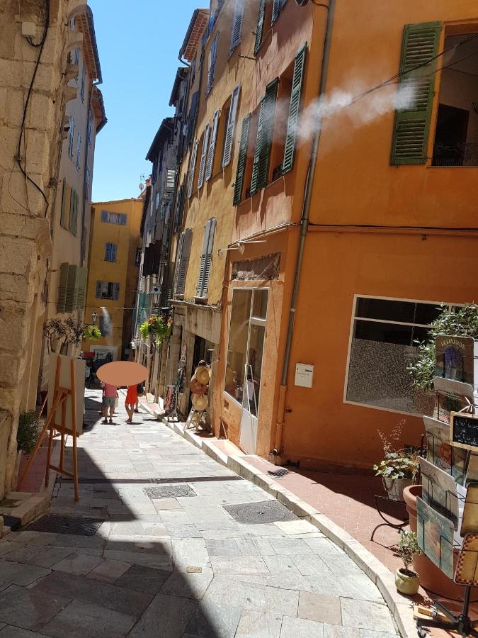 Magnifique 3P neuf en centre ville - B&B
