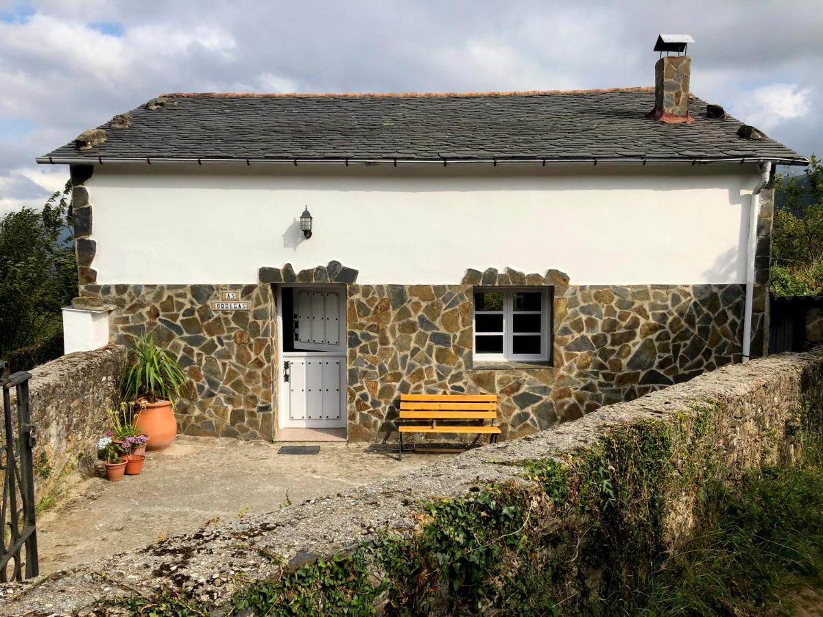 Casa Rural As Bodegas - Boal - Bed and Breakfast
