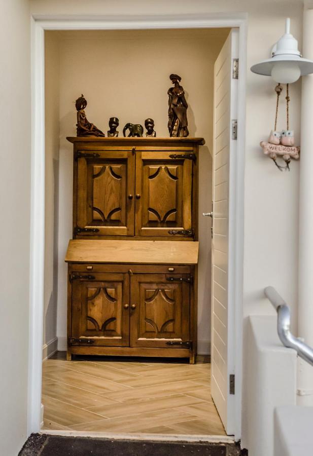 Chambre Lit Queen-Size Économique 