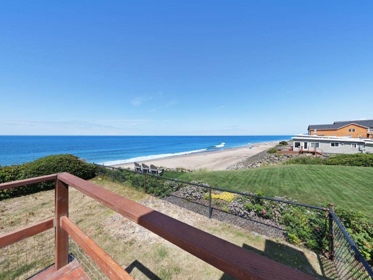 B&B Gleneden Beach - Ocean Waves - Bed and Breakfast Gleneden Beach