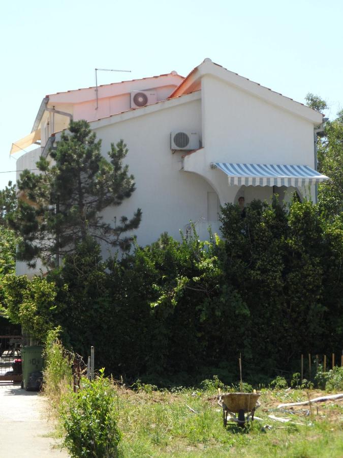 Apartments Lopar story - Bed and Breakfast Lopar