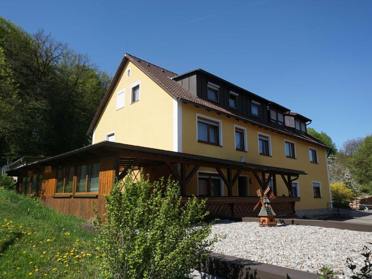 B&B Obertrubach - Haus Burgblick - Bed and Breakfast Obertrubach