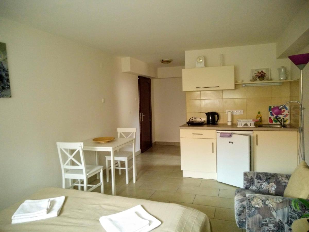Apartment mit Dusche