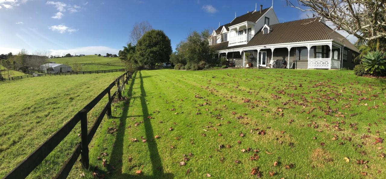 Country Homestead at Black Sheep Farm - Chambres d’hôtes Waipu