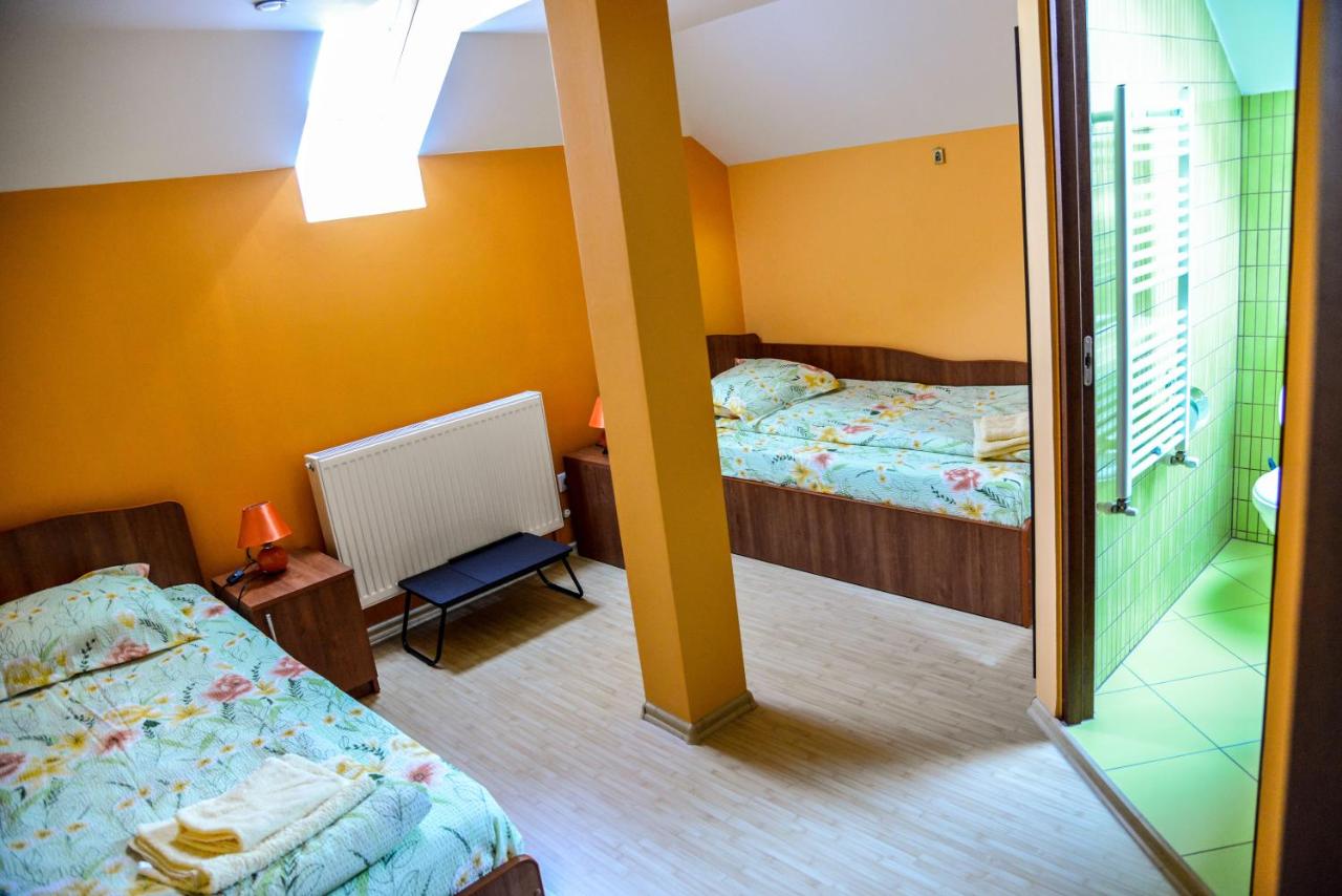 Chambre Lits Jumeaux Mansardée