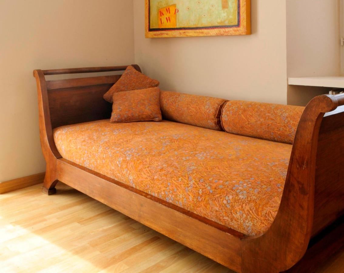 One-Bedroom Apartment (2 Adults)