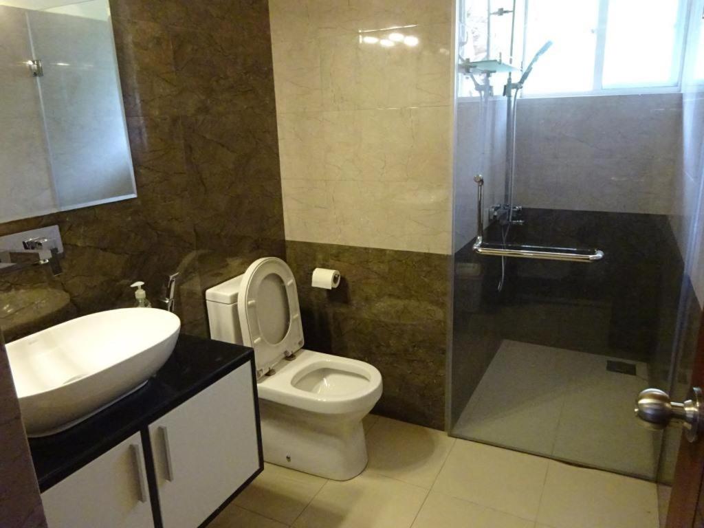 Double Room with Shared Toilet