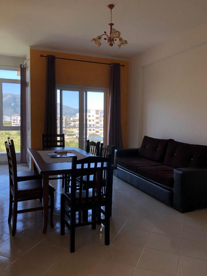 Rainbow Holiday Apartments - Bed and Breakfast Vlorë