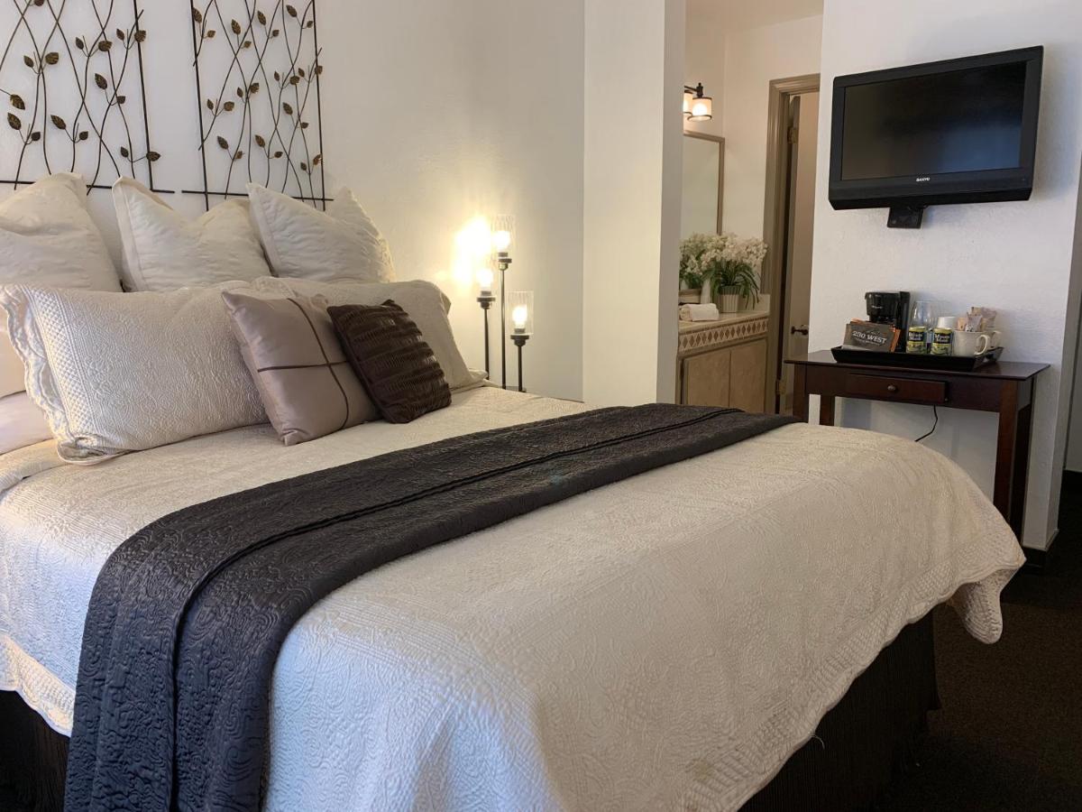 Budget Double Room - Pet Friendly