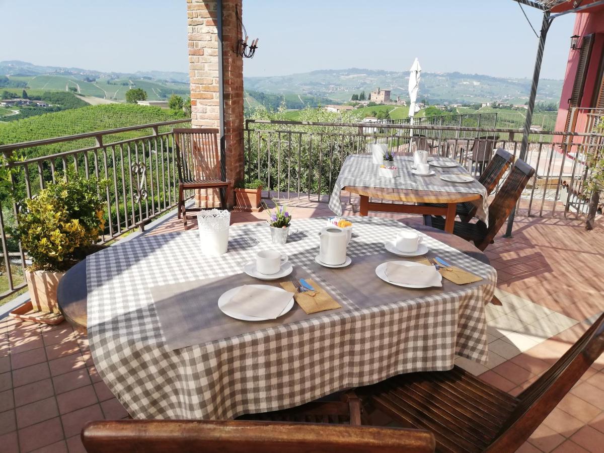 Poggio dei Farinetti - Chambres d’hôtes Diano d'Alba